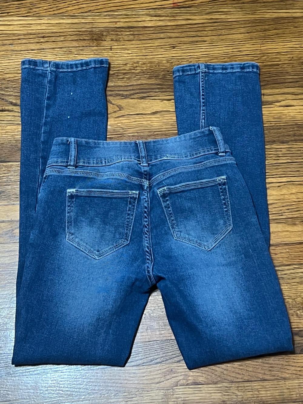 refuge Women's Skinny Jeans in Blue Wash
